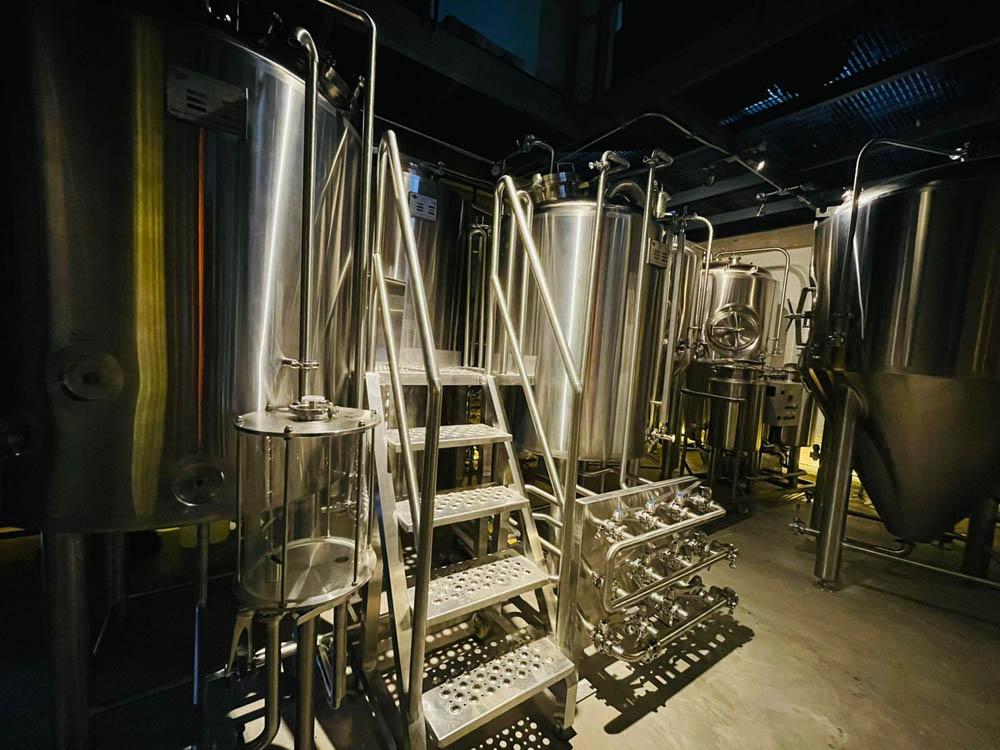 5BBL 2 Vessel Brewing System in Mexico--YamBak BrewW